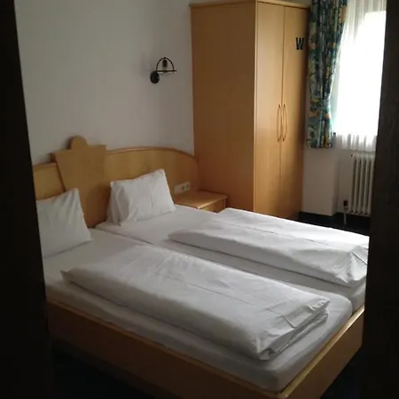 Wieshof ホテル 2*