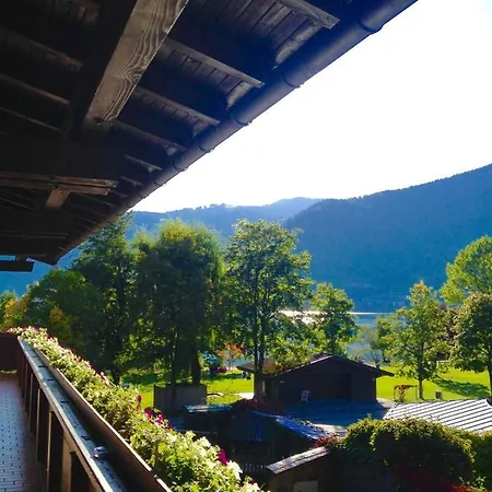 Wieshof Gasthof 2*